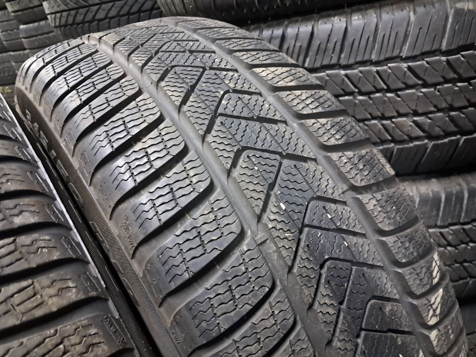 Anvelope second iarna 245 50 R19 Pirelli * rft 7.6mm 2023/2024
