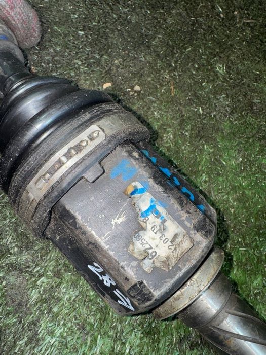 Привод шрус граната левый Мазда 3 БЛ Mazda BL