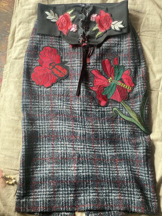 Fusta Zara S broderie si brau