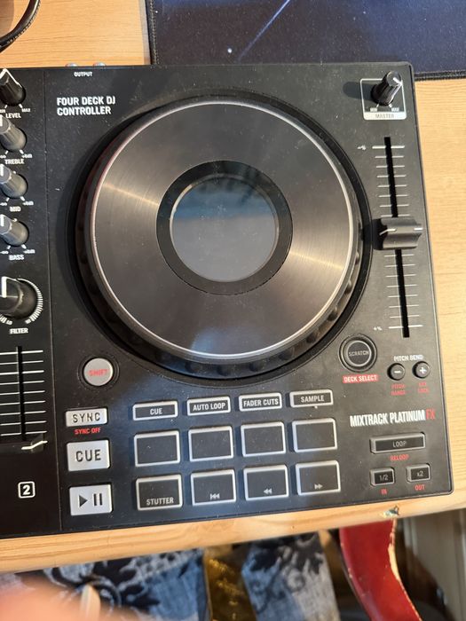 Numark mixtrack platinum fx