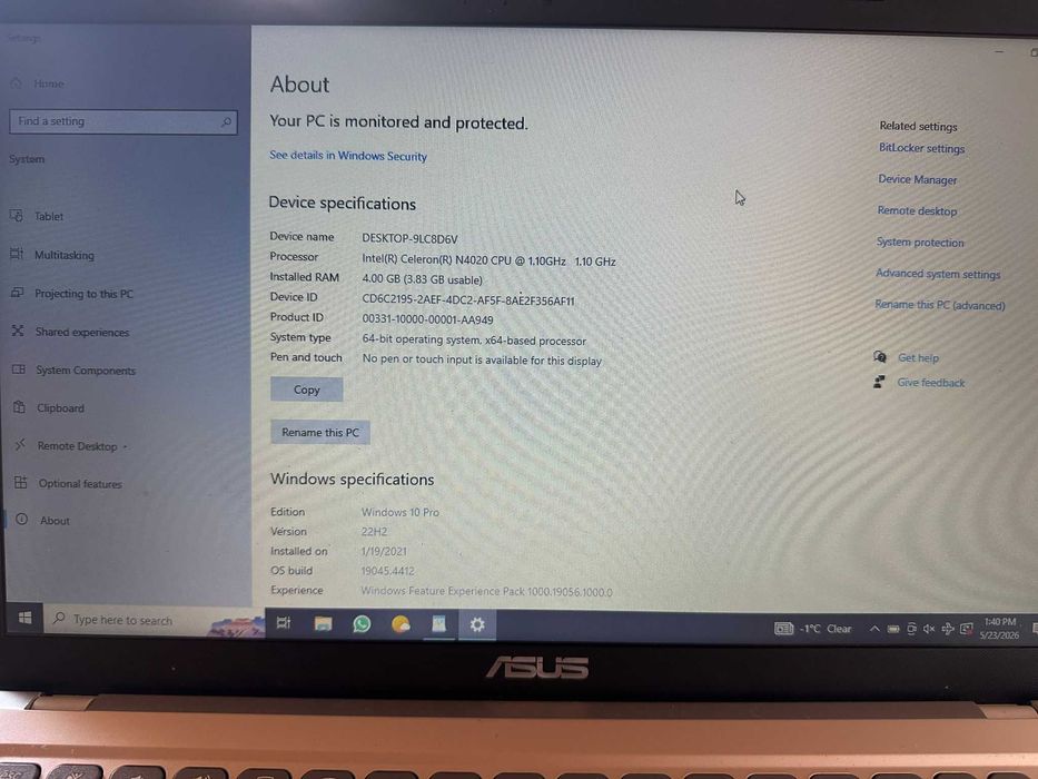 Vând laptop asus