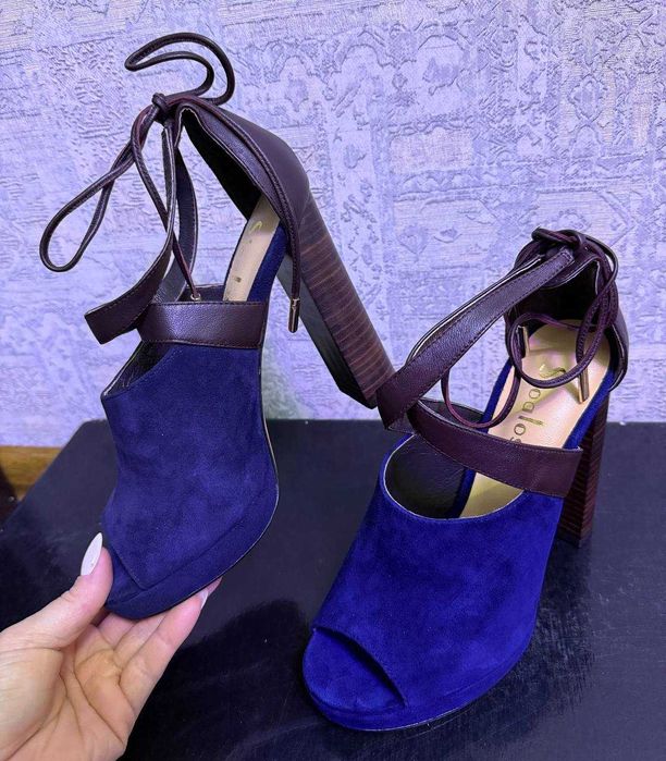 Новые замшевые босоножки, р.36 (Турция)