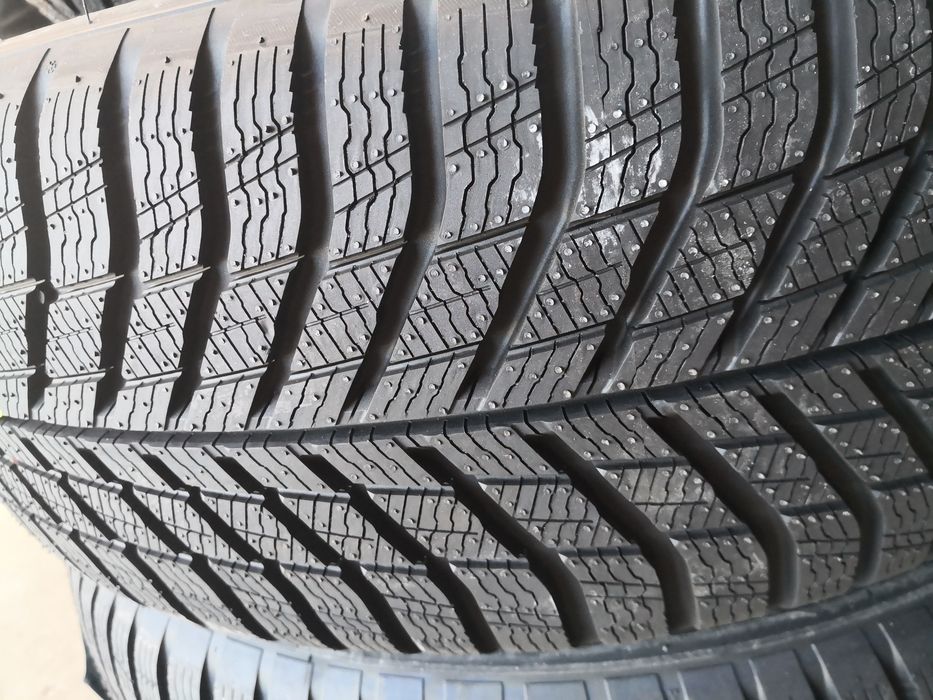 225 55 19 цола гуми нови hankook dot 26