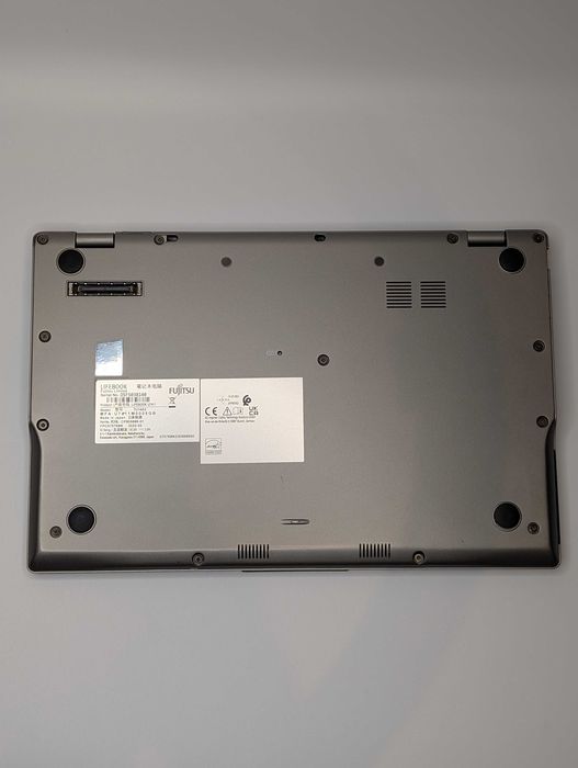 Laptop Fujitsu LIFEBOOK U7411, Intel Core i7-1185G7, 16GB RAM, 256GB SSD, Microsoft Office Activat, Baterie Excelenta