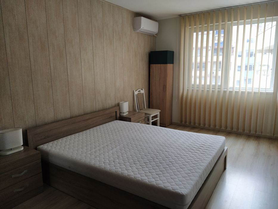 Тристаен Суперцентър