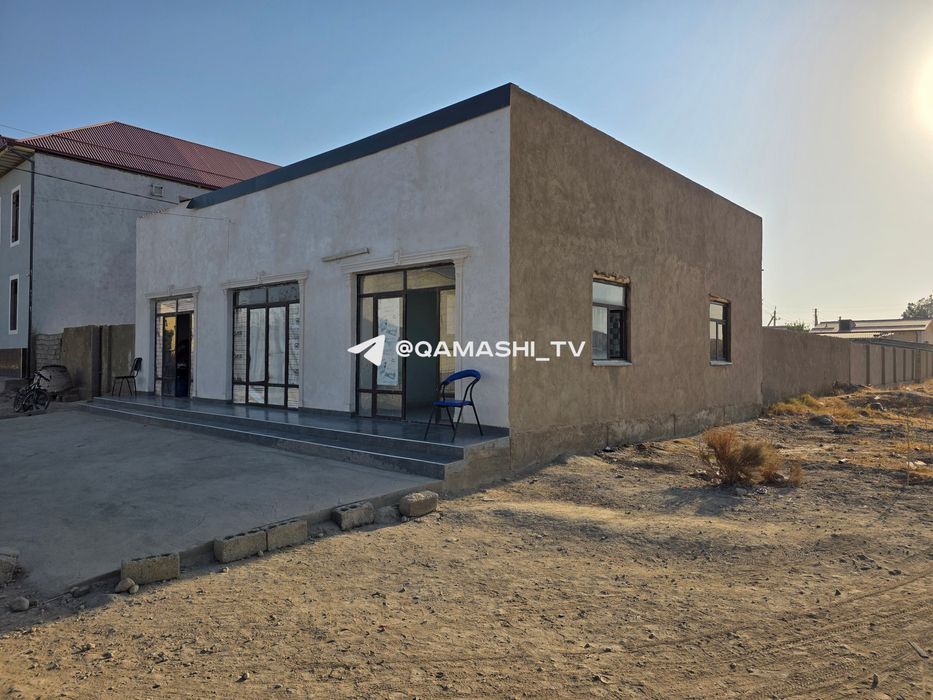 Қамаши тумани Оқгузар маҳалласида тайёр ҳолдан иборат бино