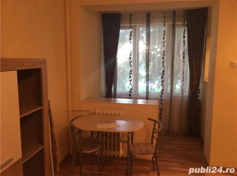 Inchiriez apartament cu o camera