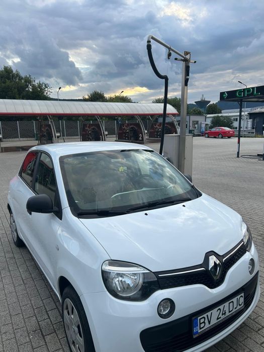 RENAULT Twingo 2018 — imagine 9