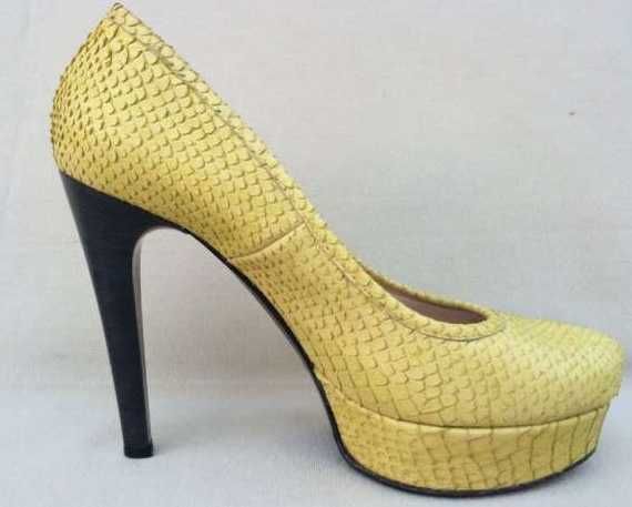 Cristhelen B, Superbi Pantofi Fashion Dama Stiletto Piele Sarpe Galben