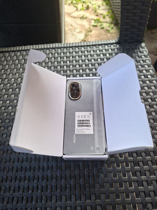 REDMI A5 чисто нов