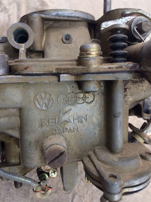 Audi 1,8 Корбиратор