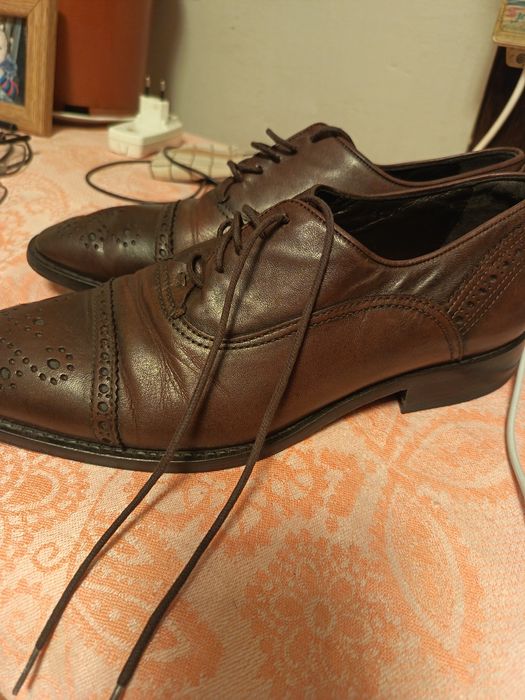 Продам кожаные туфли