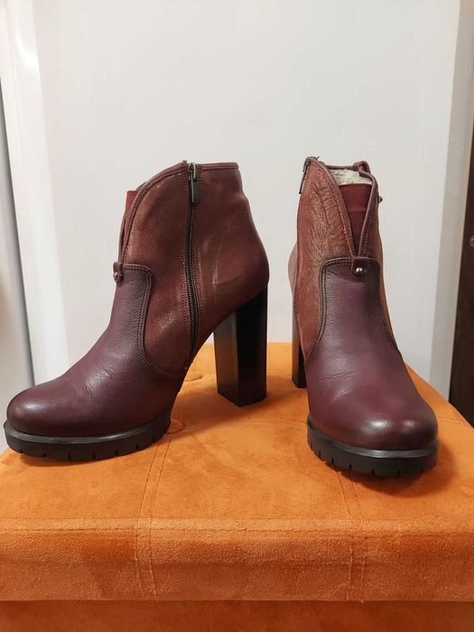 Дамски боти от естествена кожа