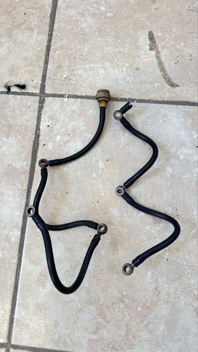 Запчасти на Ауди А6С5 2.5TDI