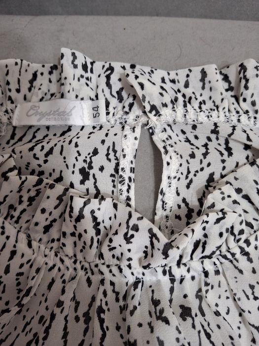 Продам платье и две блузки.тдевала пару раз