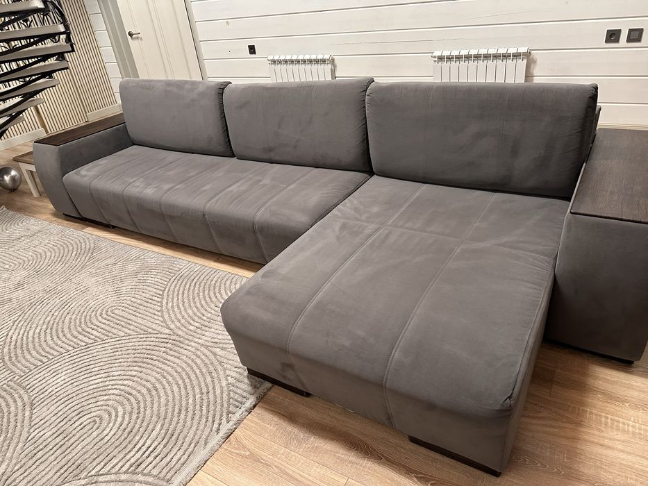 Продается диван угловой