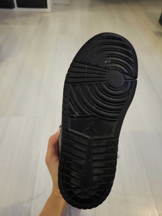 Vand adidasi Jordan Jumpman, marimea 35