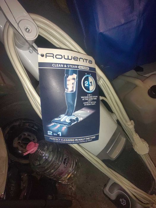 Парочистачка Rowenta Clean & Steam