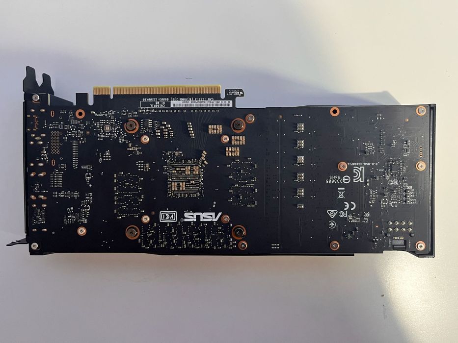 Placă Video ASUS ROG RTX 2060 SUPER