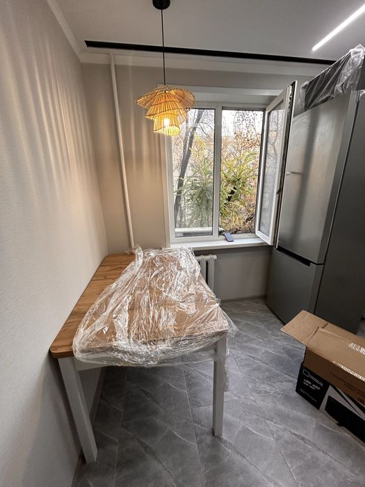 Кухонный стол трансформер