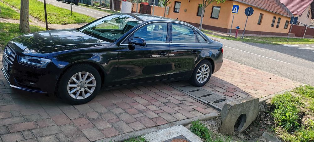 Autoturism Audi A4/B8