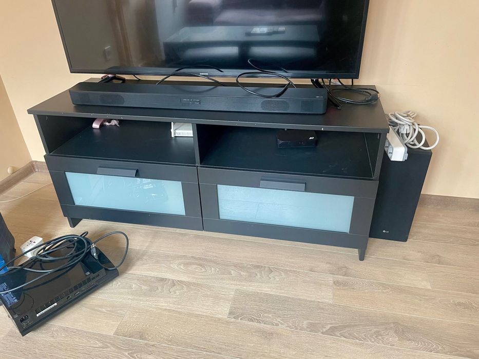 Продавам холно обзавеждане