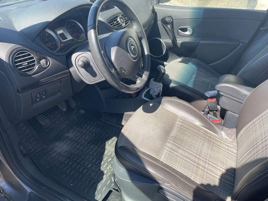 RENAULT Clio 2012 — imagine 4