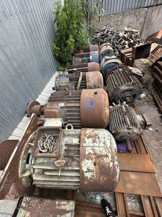 Электродвигатель