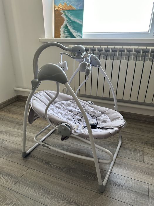 Продается электронная люлька качалка