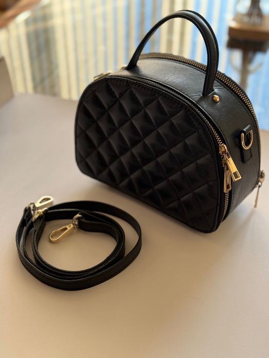 Чанта от естествена кожа Topino на бранда Lia Biassoni