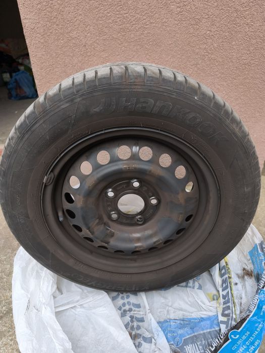 Anvelope Hankook aproape noi