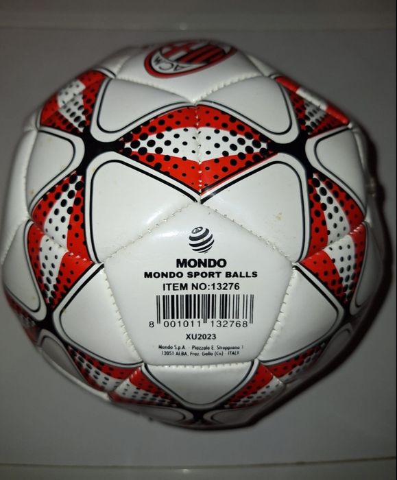 Minge fotbal Ac Milan