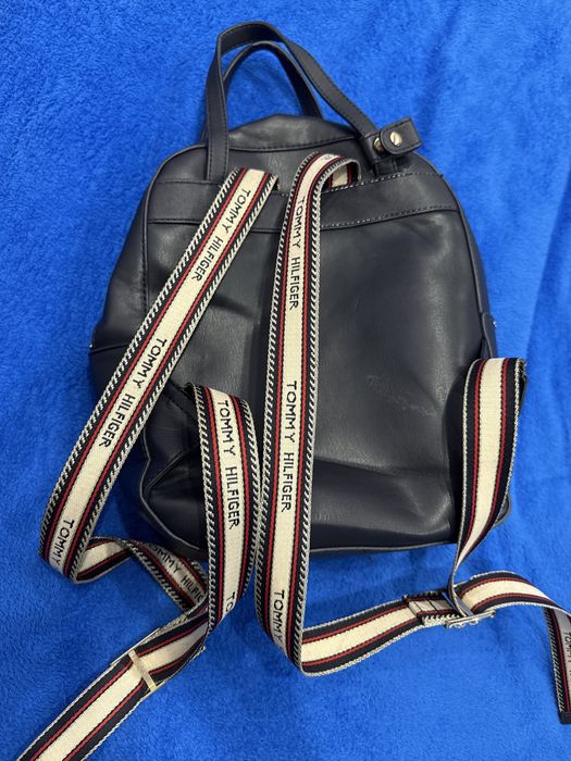 Рюкзак томи хилфигер оригинал