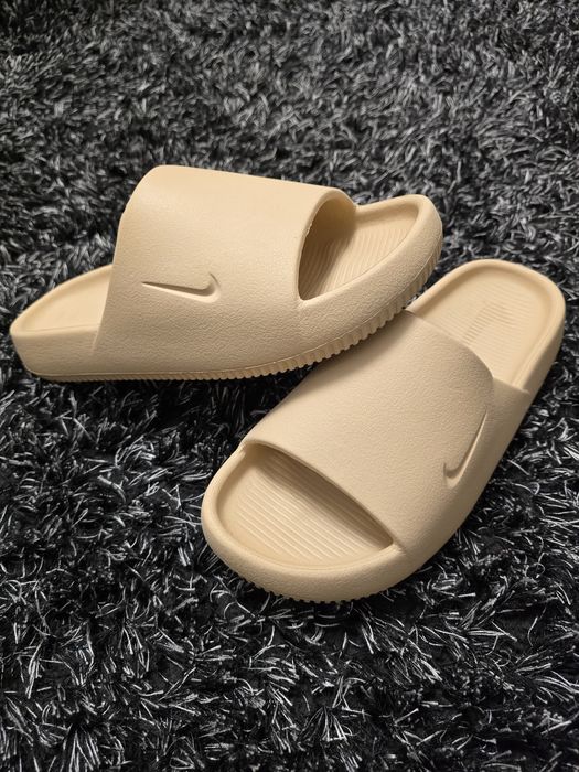 Slapi Nike Bej noi