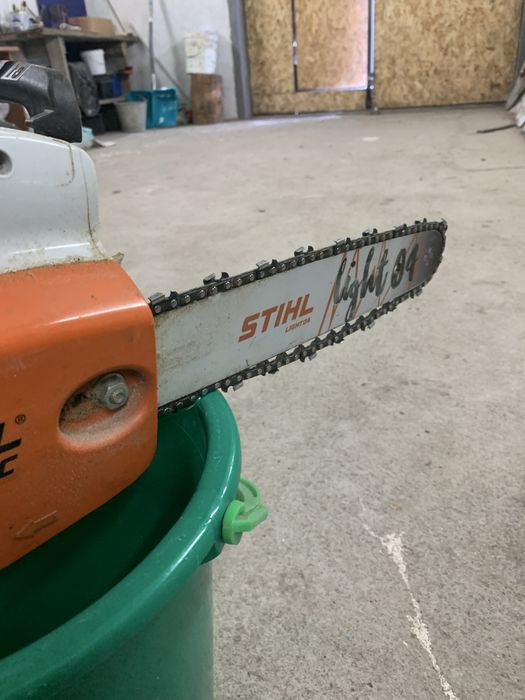 Электрическая пила