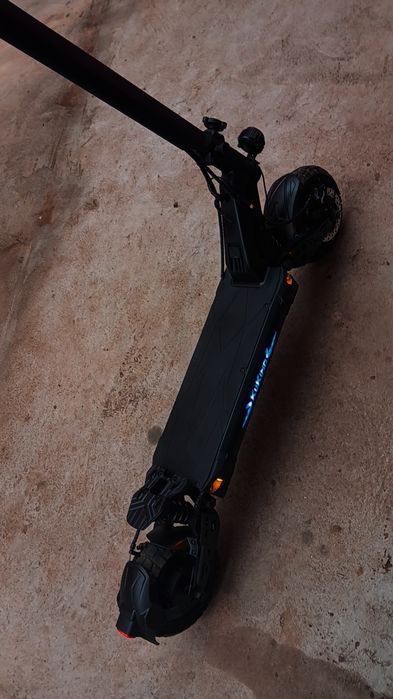 Trotinetă electrică KuKirin G2 Master – FULL BLACK, accesorii incluse