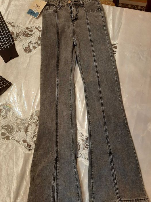 Джинсы 27 но маломерка