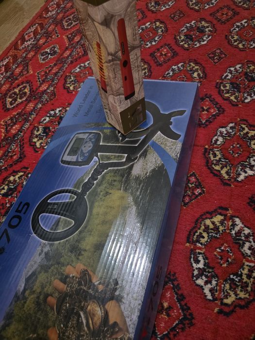 Продам Металлоискатель