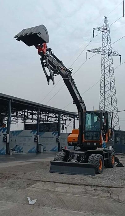 Экскаватор колёсный VIAMAR XN90-Y (6800 mm стрела с адаптером)