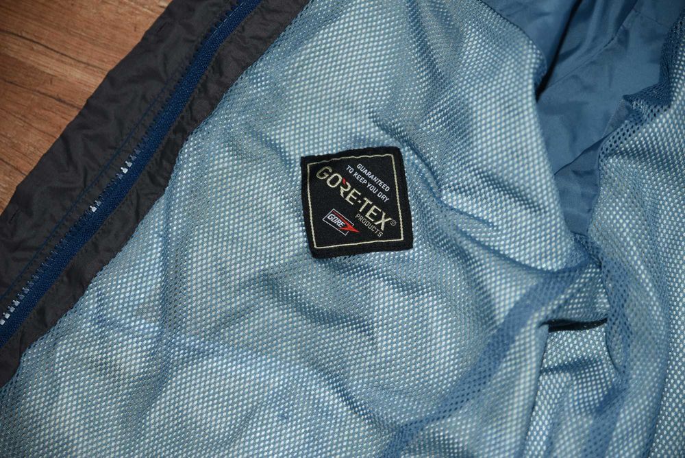 Salewa Gore Tex оригинално мъжко яке, размер S