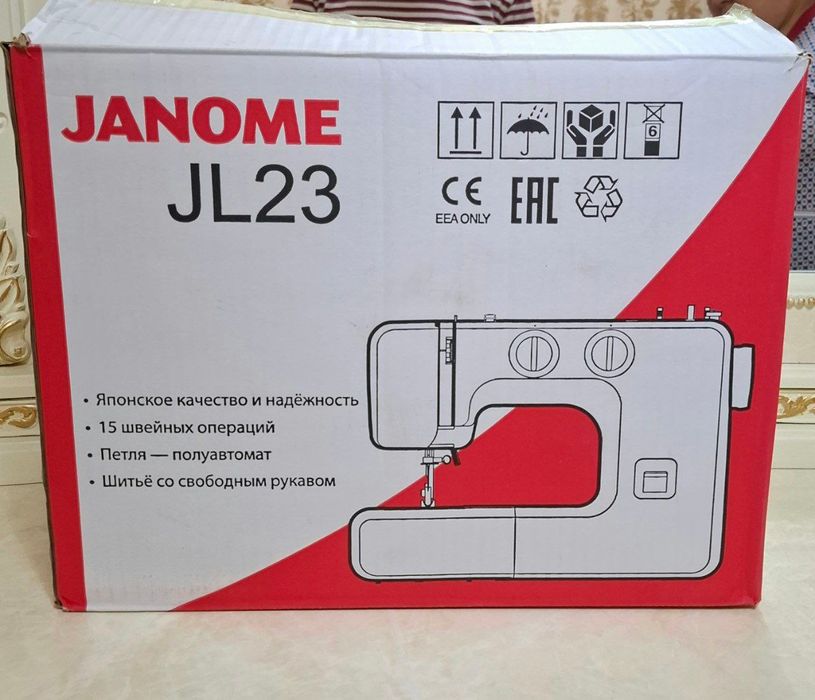 Швейная машина новая