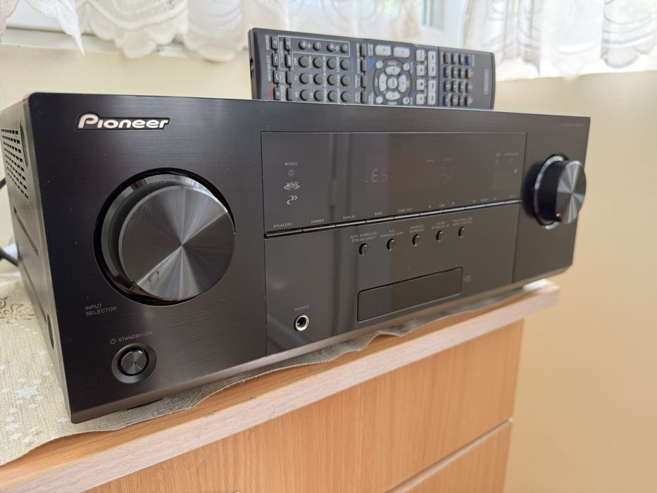 Pioneer VSX-827 ресивър