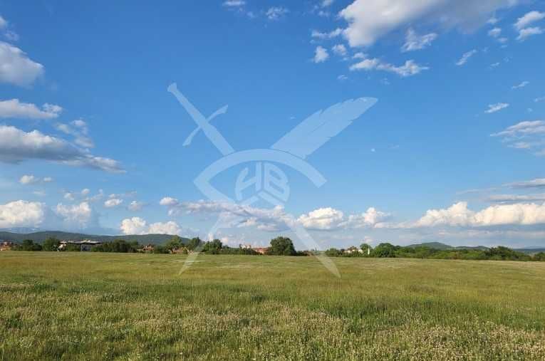 Парцел в село Искра 73596