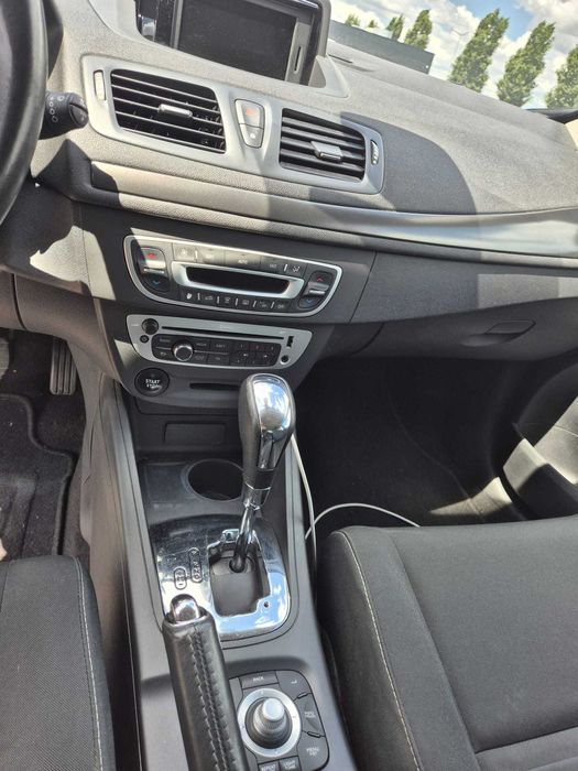 Renault Megane 1.5 dci 110 limited 125000km