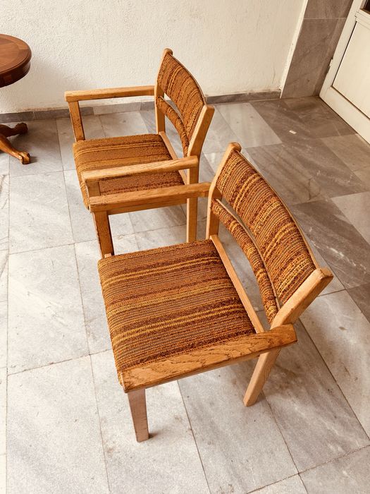 Винтидж шведски столове с подлакътници – Scandinavian Mid-Century (60-те)