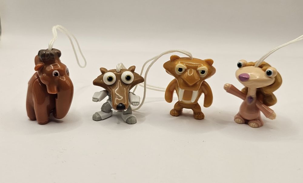 Киндер игрушки Ледниковый период