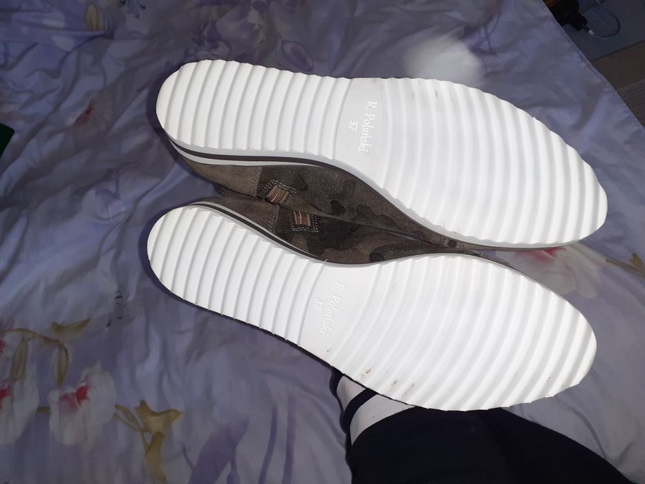 Vând ghetuțe de dama noi marimea 37