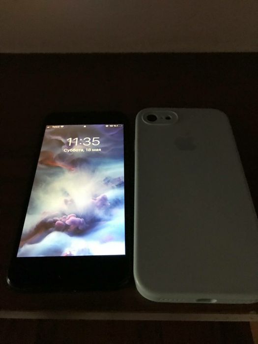 продаю айфон 7 в личке скажу все
