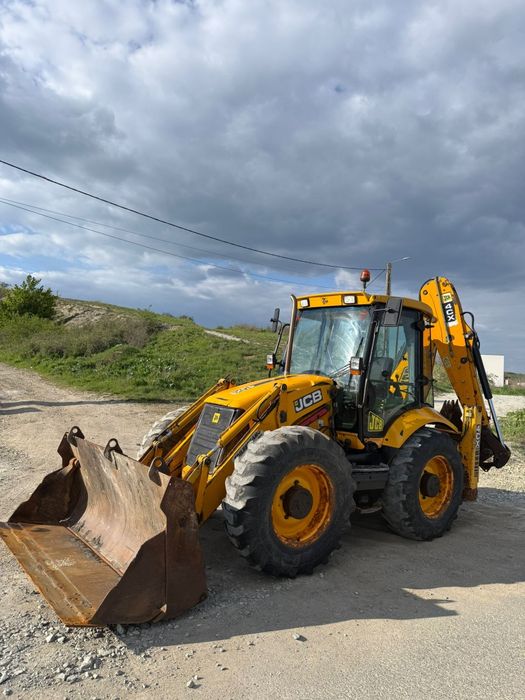 Buldoexcavator JCB 4CX  An 2008