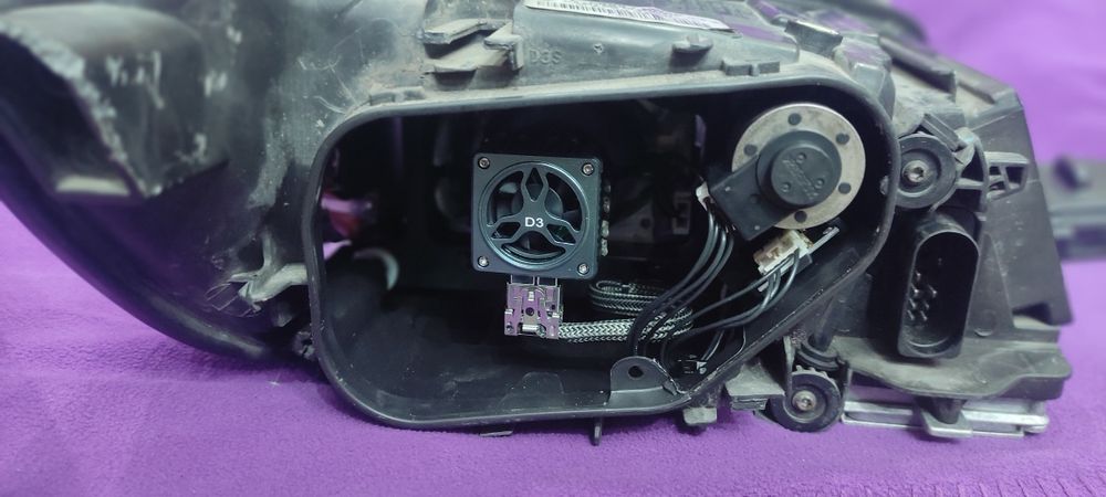 Продаются фары на Ауди